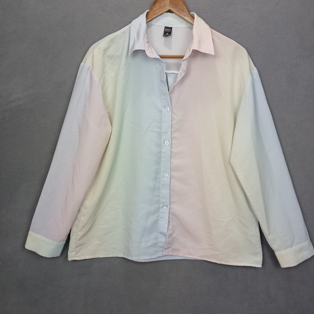 Dazy Shirt Womens Medium Multicolor Stretch Back Box Button Up Everyday Wear
